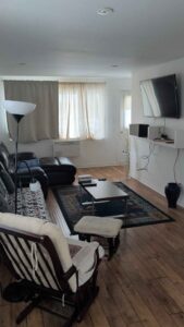 URGENCE ET OPPORTUNITÉ : Chambre disponible DÈS AUJOURD'HUI.